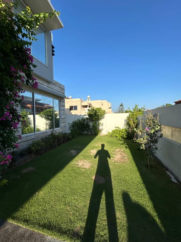 2 kanal house green lawn 9 bedroom phase 3 bahria town Rawalpindi rent

                                                            alt=