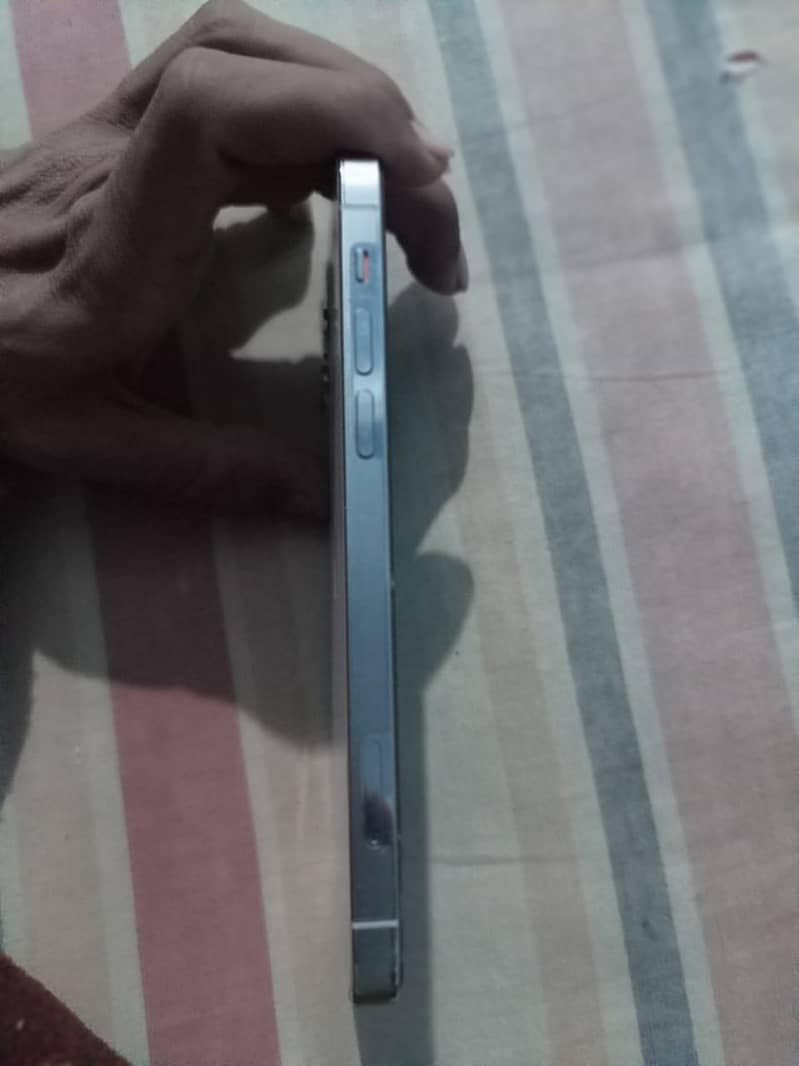 Iphone 12 pro

                                                            alt=