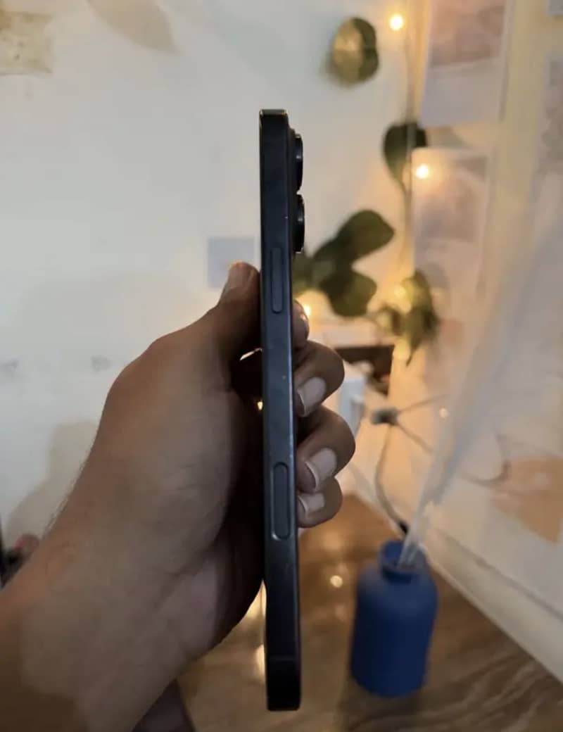 Iphone 16 pro max 100 Health

                                                            alt=