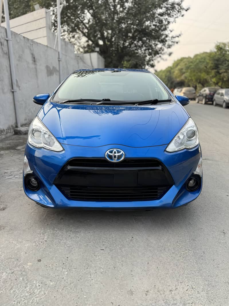 Total Geniune Toyota Aqua S Package 2015 Model

                                                            alt=