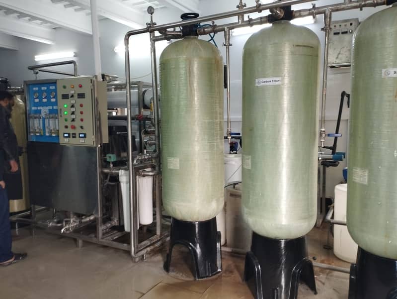RO Plant water plant/RO filter plant water / Commercial RO water Plan

                                                            alt=