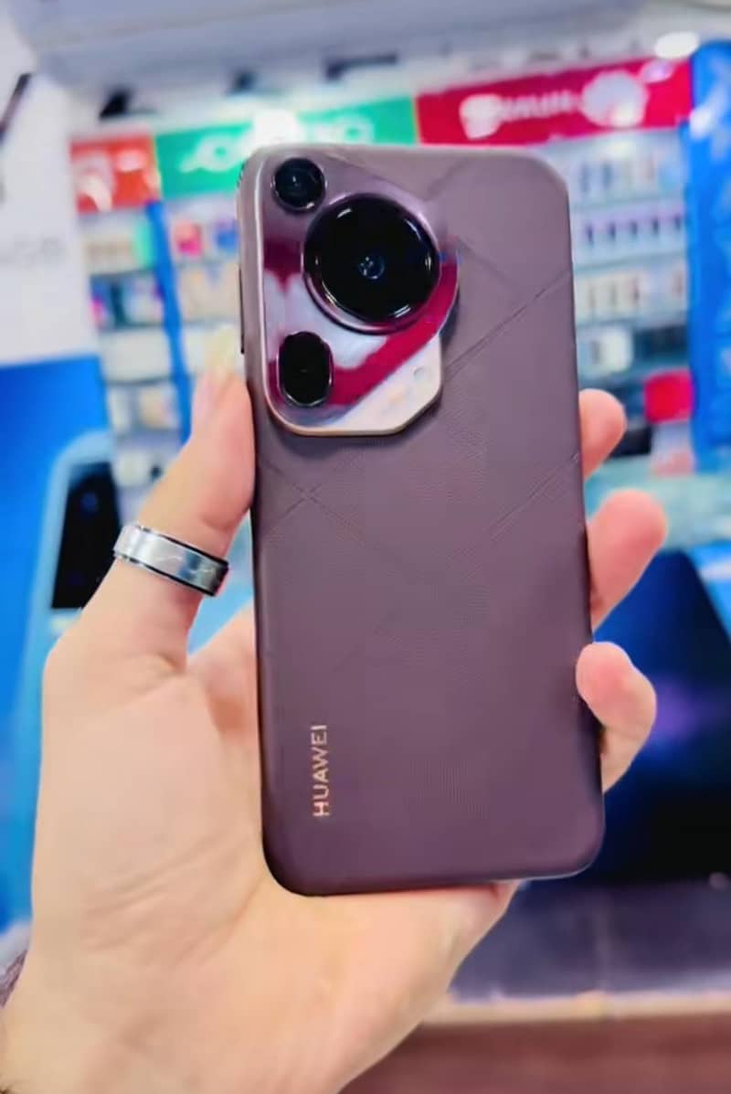 Huawei pura 70 ultra 16/512  non pta price final no exchange

                                                            alt=