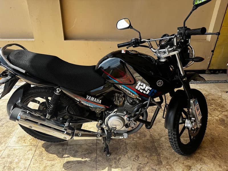 Yamaha YBR 125G | 2023 Model | Yamaha in Bikes | Totally Genuine

                                                            alt=