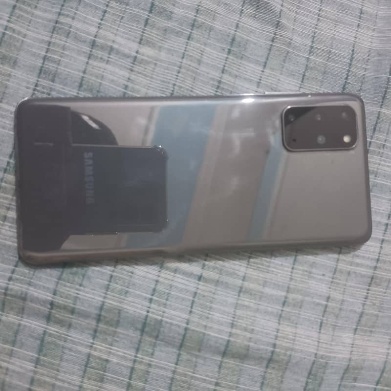 Samsung S20 Plus

                                                            alt=