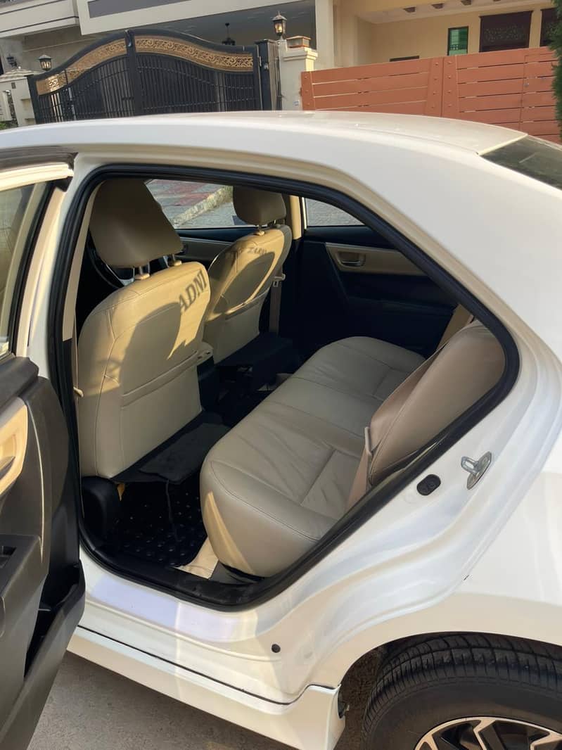 Toyota Corolla Altis Grande full option 2016,toyota,corolla,AltiGrande

                                                            alt=