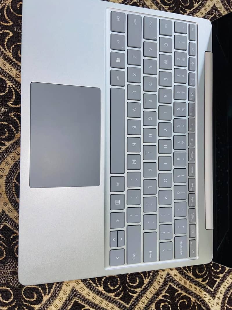 Sale Microsoft surface Laptop Core i5(10Gen)16GB Ram 256GB SSD

                                                            alt=