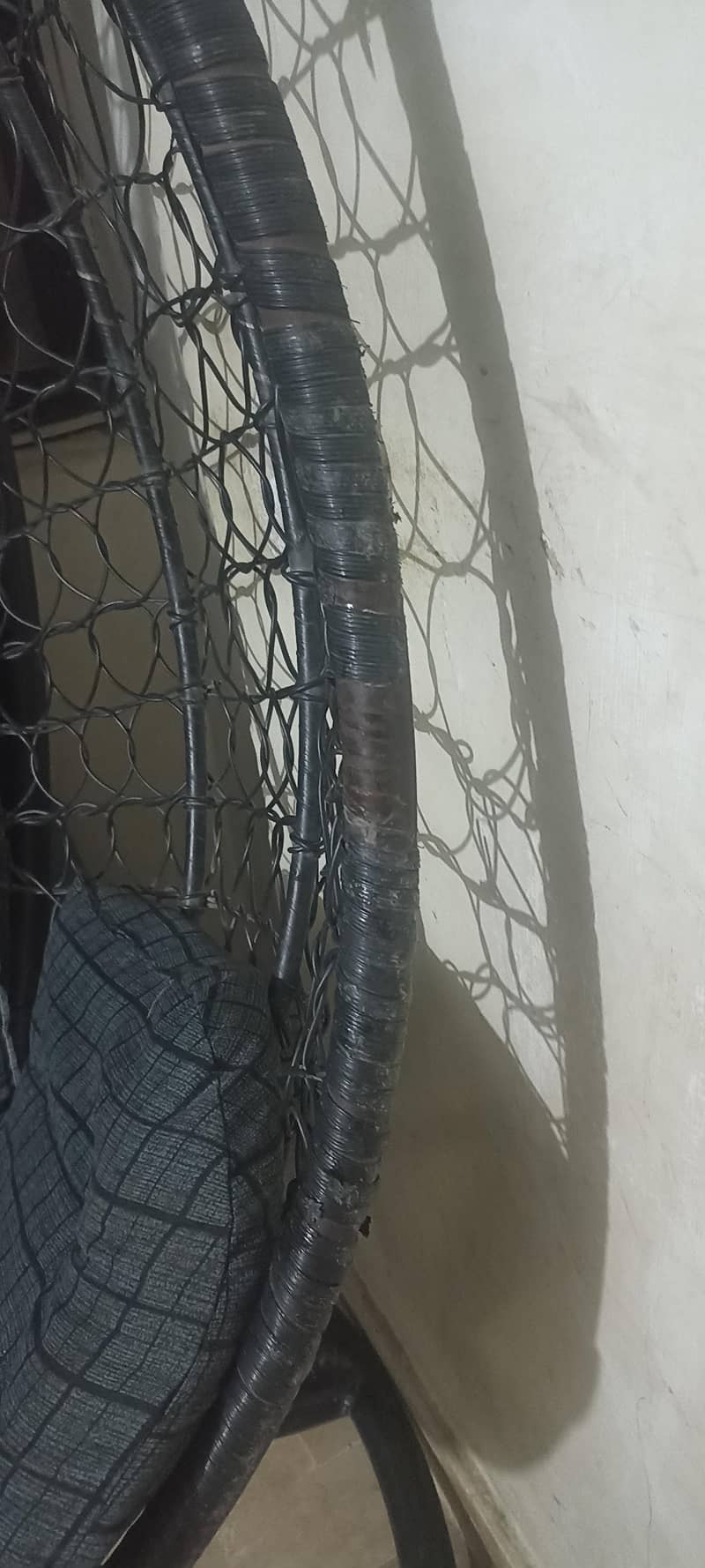 egg hanging swing jhoola for sell

                                                            alt=