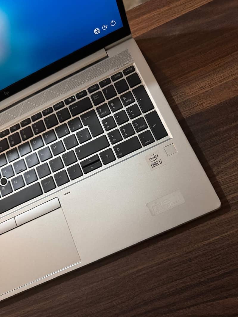 HP ELITEBOOK 850 G8 | I7 11TH GEN | 16GB | 512GB | 2GB GRAPHIC CARD

                                                            alt=