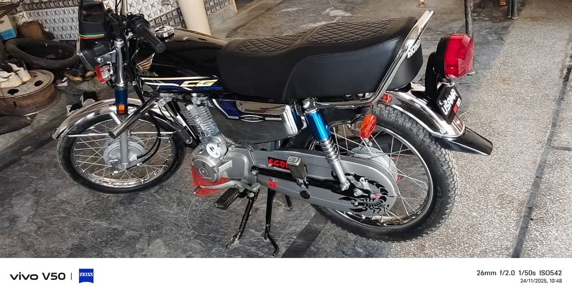 Honda 125

                                                            alt=