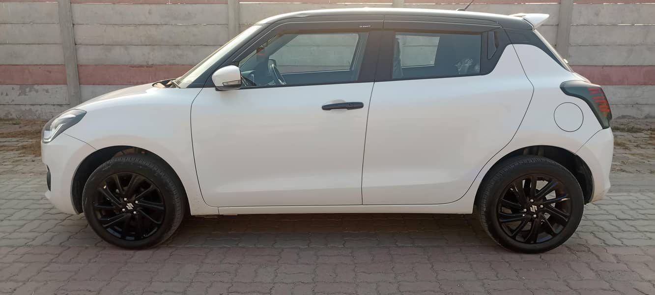 Suzuki swift glx CVT 2024    total original guaranteed

                                                            alt=