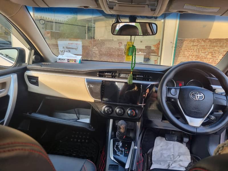 Toyota Altis Grande 2015 Automatic

                                                            alt=