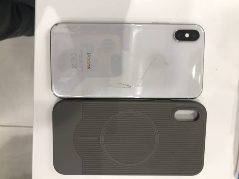 I phone x 64gb

                                                            alt=