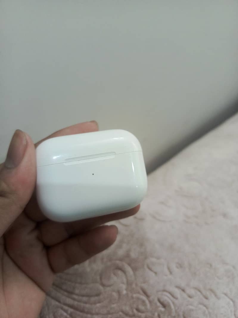 Airpods pro 2 type c

                                                            alt=