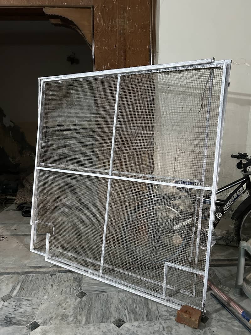 20ft Pigeon Cage (5 Pieces) – Strong Build with Roof

                                                            alt=