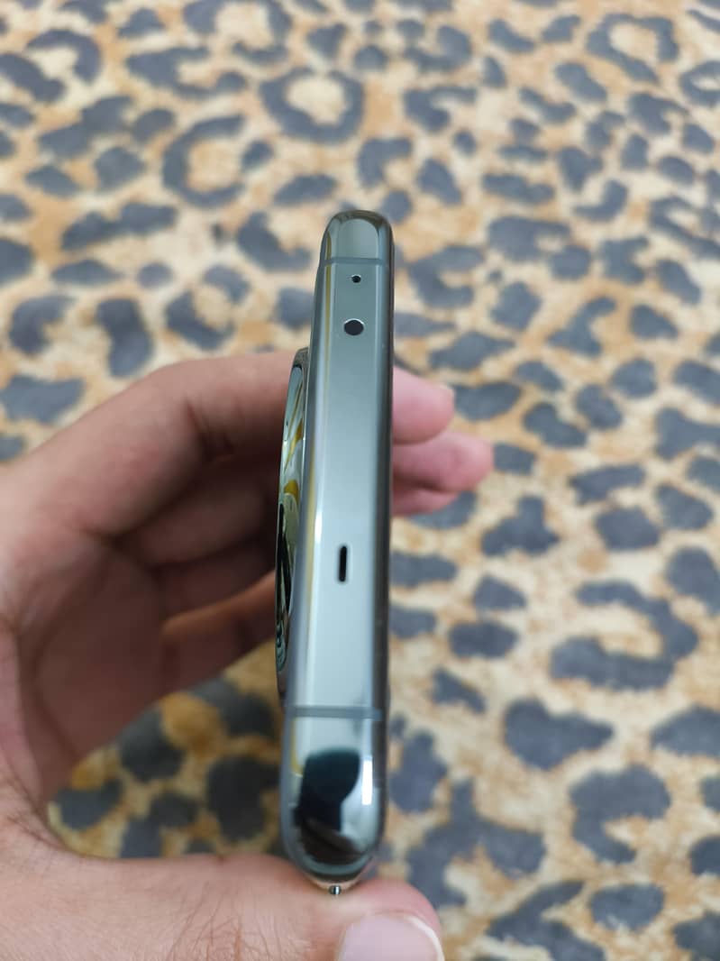 OnePlus 12 16/512GBs PTA Approved

                                                            alt=