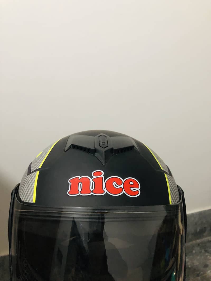 Nice Quality Flipable Helmet

                                                            alt=