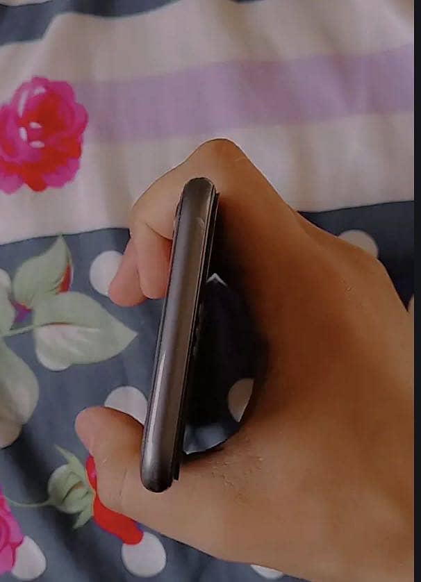 Waterpack phone h koi issue bhi nh h non pta jazz ufone sim pickup

                                                            alt=