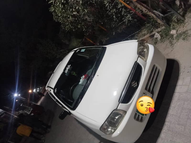 Alto vxr 2007 white colour alloy rim

                                                            alt=