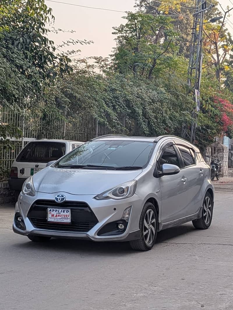 Toyota Aqua 2016

                                                            alt=