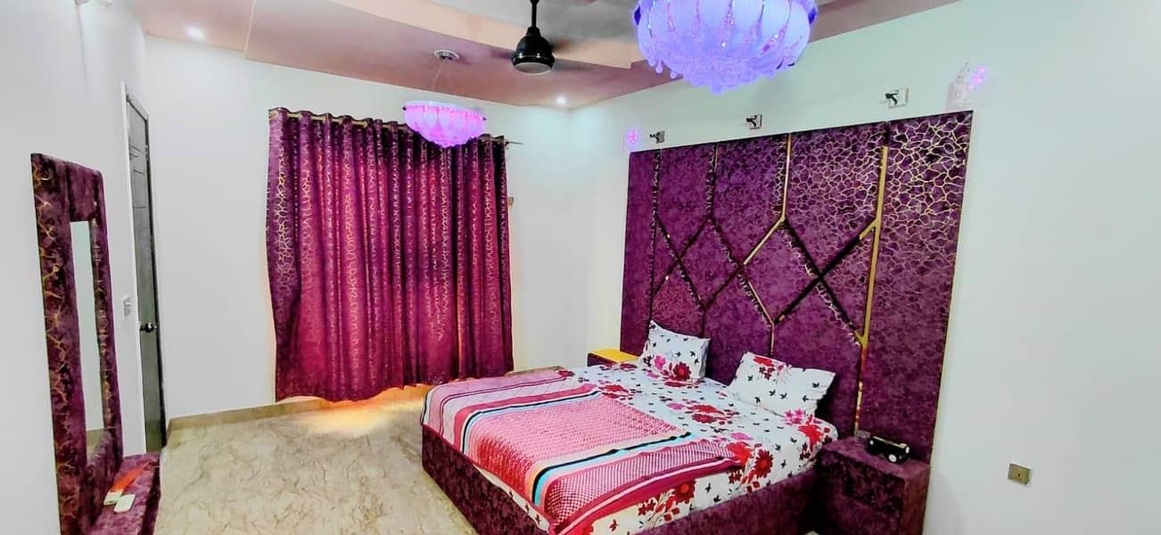 Couple GUEST HOUSE

                                                            alt=