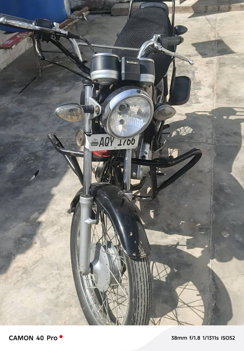 *Suzuki GS 150| Model 2023 |  Brand New Bike | First Owner*

                                                            alt=