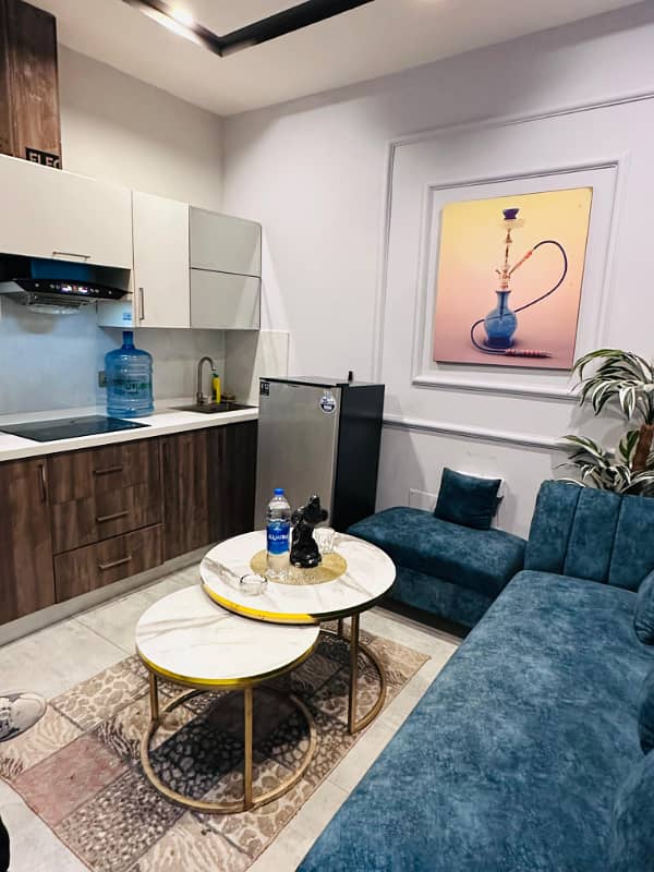 1BHk Apertment in gulberg greens Islamabad for per day and weekly basis

                                                            alt=