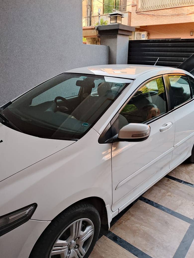 Honda City IVTEC 2017

                                                            alt=