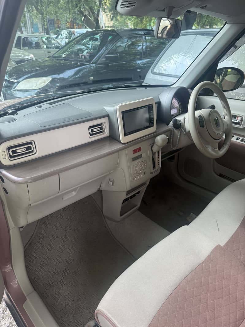 Suzuki alto lapin

                                                            alt=