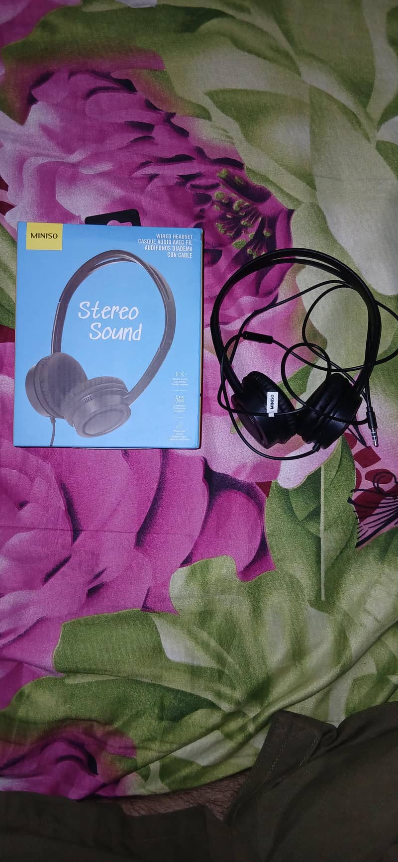 Miniso headphones

                                                            alt=