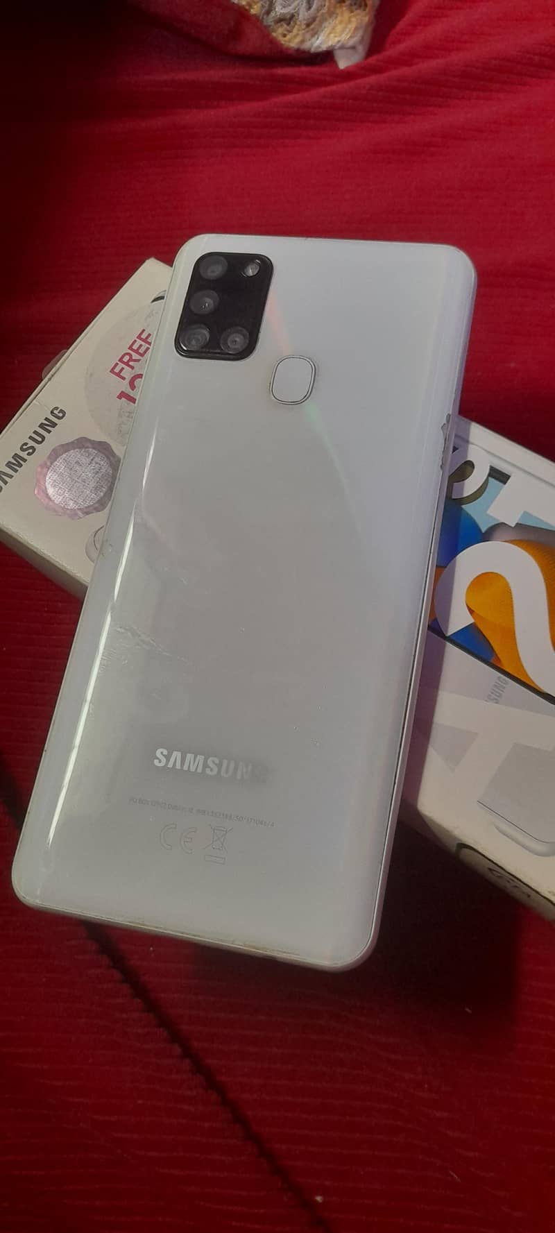 Samsung A21s

                                                            alt=