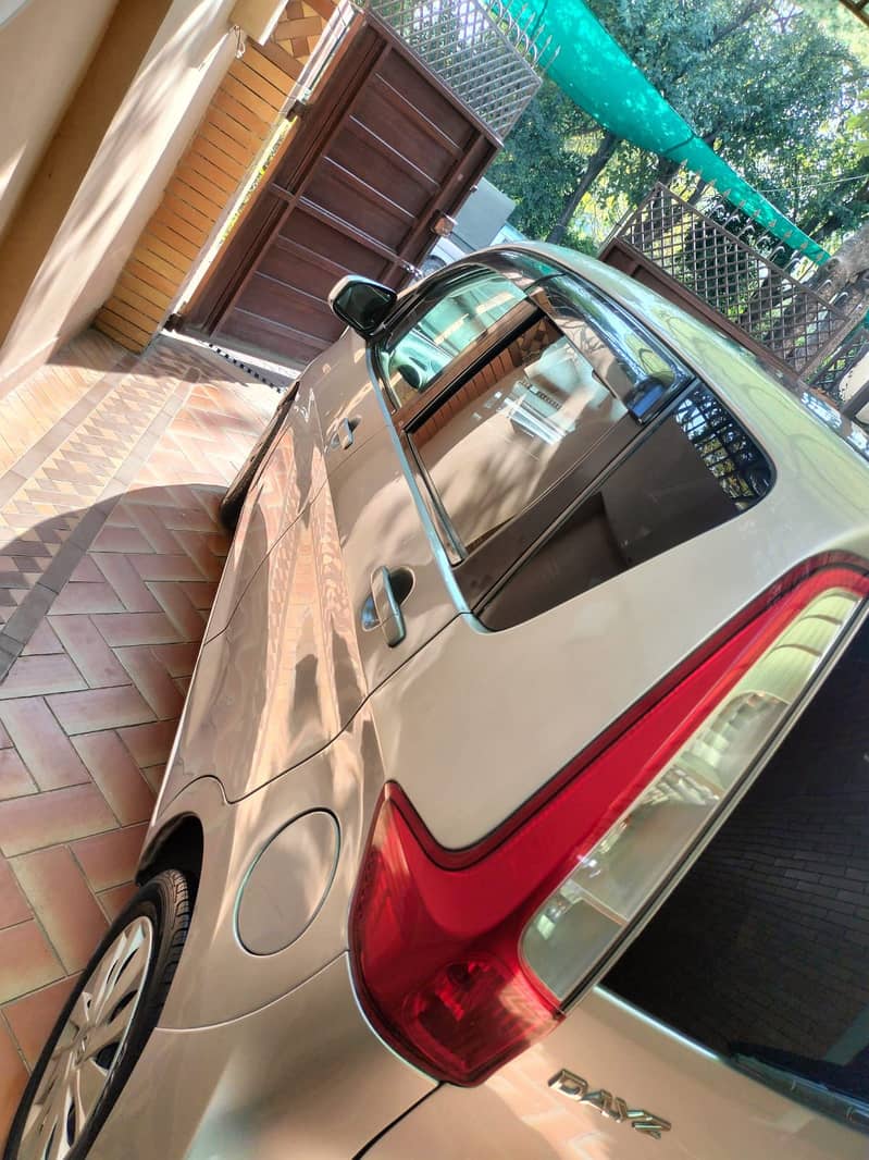 Nissan Dayz 2014/2018

                                                            alt=