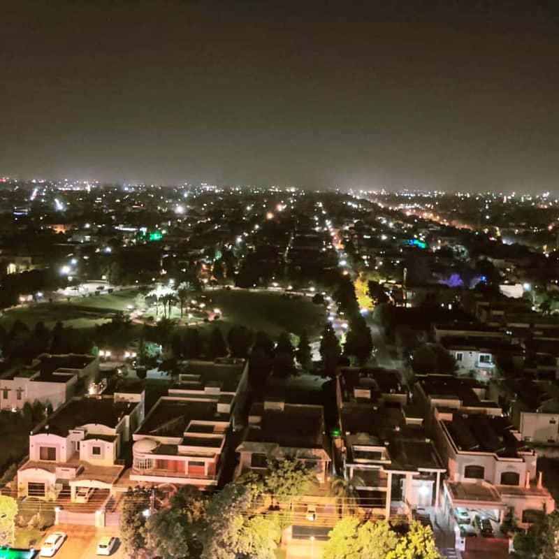 Pentasquare Apartments DHA Ph-05 Daily Basics Luxury Apartments

                                                            alt=