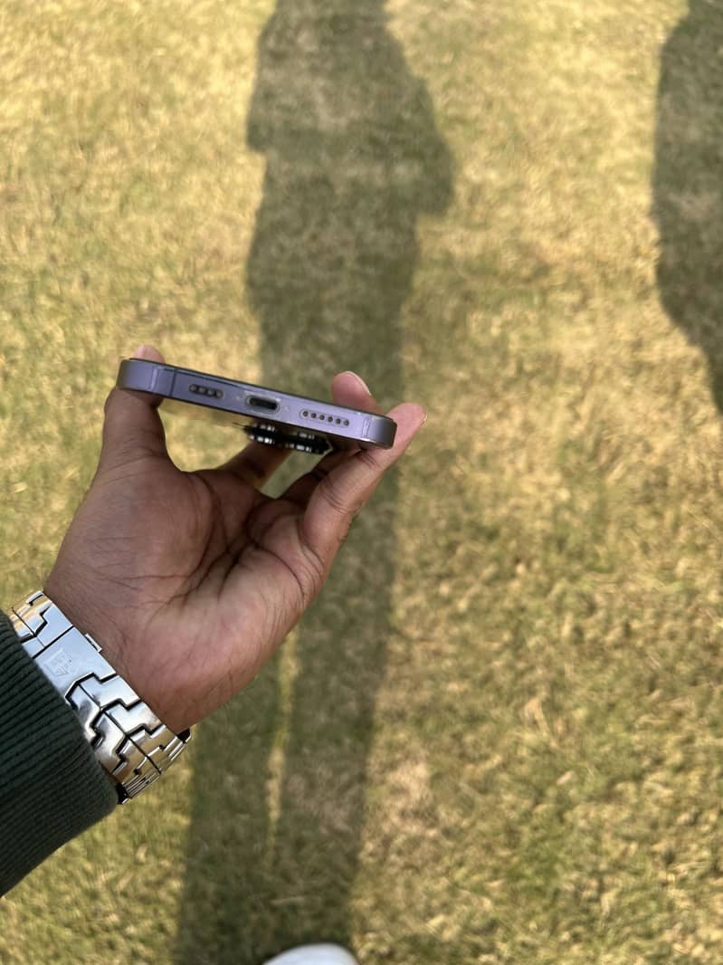 Iphone 14 Pro Max JV 128gb

                                                            alt=