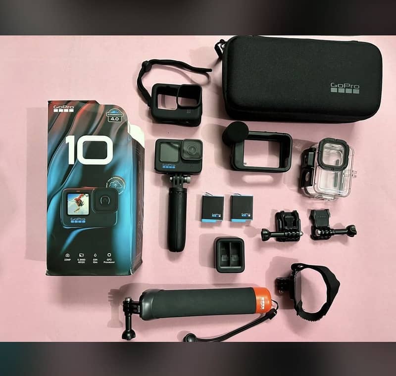 Go Pro 10 with media mode and all Accessories

                                                            alt=