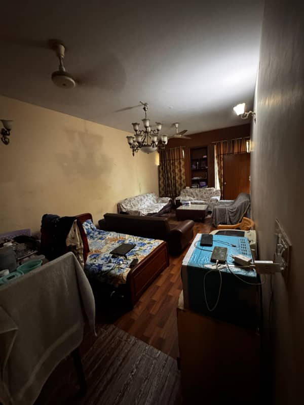 10 Marla Corner Solid House For Sale

                                                            alt=