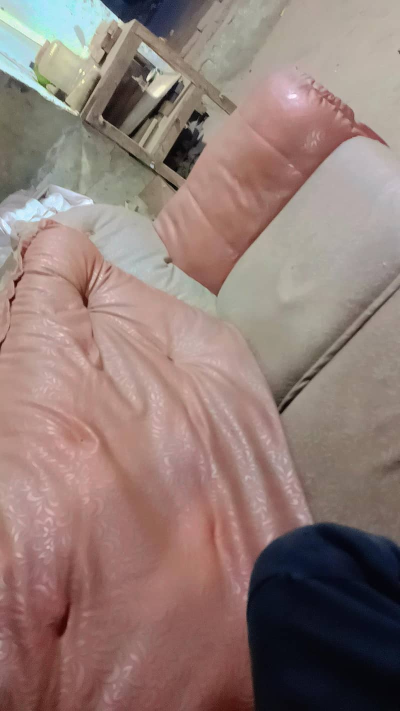 sofa sat

                                                            alt=