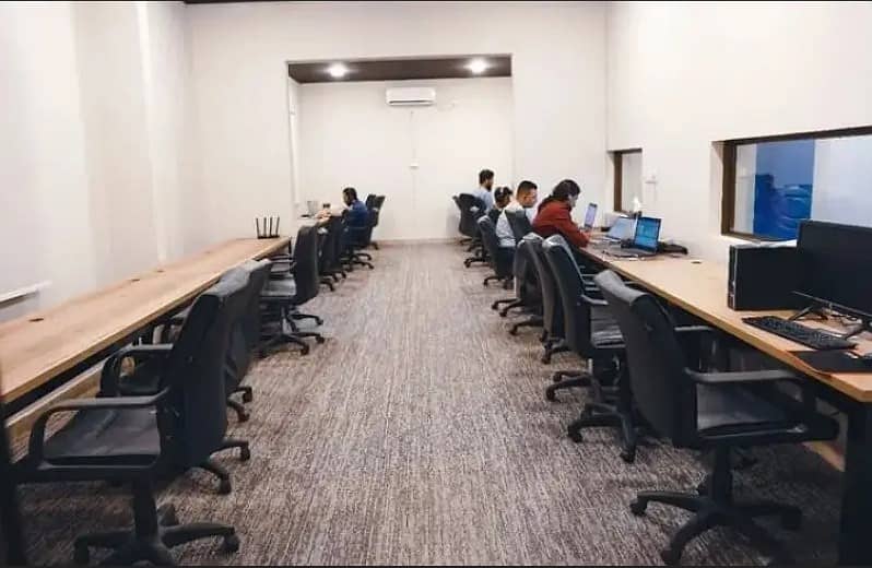 Furnished Private Offices & Shared Coworking Space in GULSHAN E IQBAL

                                                            alt=