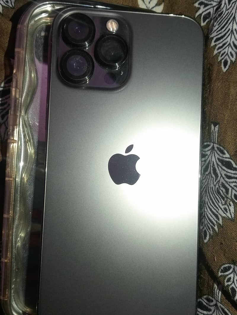 iphone

                                                            alt=