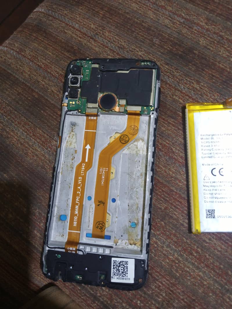 techno spark 4 3+32 read add first

                                                            alt=