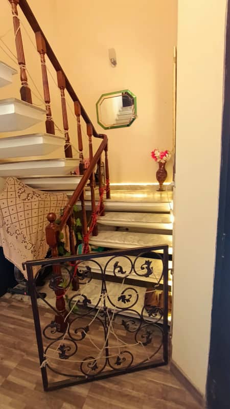 12 Marla Used Spanish Design House For sale at Prime Location of DHA Lahore Near To Park Masjid & Commercial Market

                                                            alt=