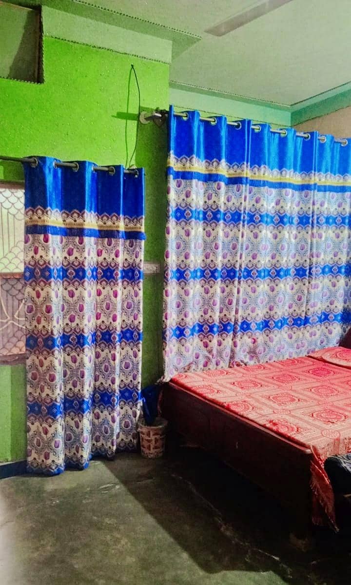 house for sale

                                                            alt=