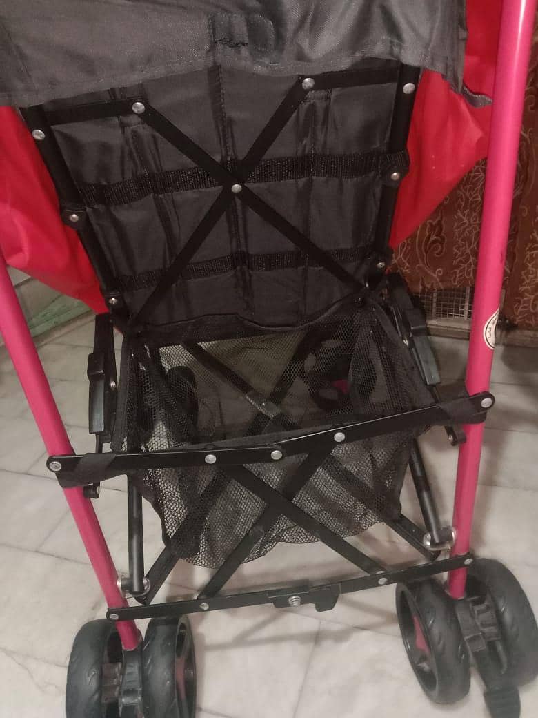 pram dubai imported

                                                            alt=