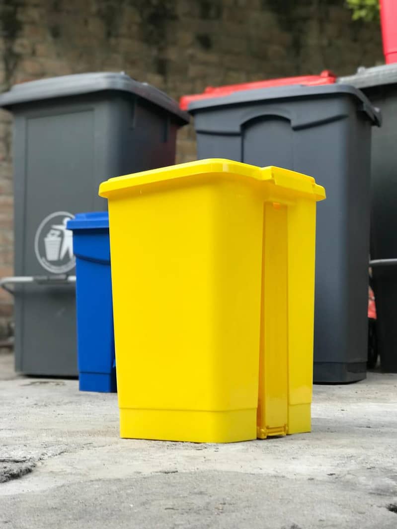 Dustbin | Garbage Bin / Trash Can for Home & Office

                                                            alt=