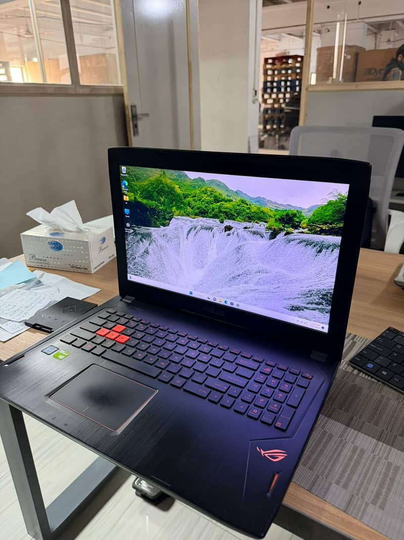 ASUS Strix Gaming Laptop | i7 6th Gen HQ | 8GB RAM | 256GB SSD

                                                            alt=