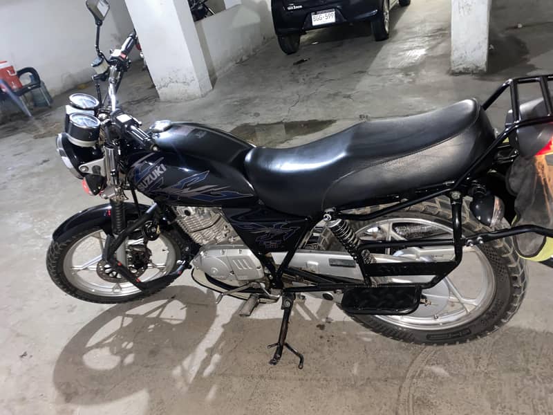 Suzuki GS 150 SE 2022 Self Start | Excellent Condition | Low Mileage |

                                                            alt=