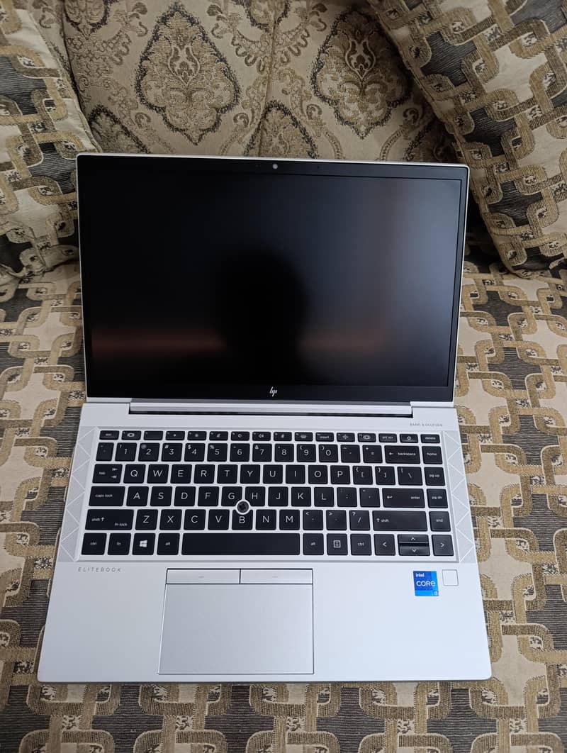 HP EliteBook 840 G8 Core i7 11-Gen | 32GB RAM | 512GB SSD

                                                            alt=
