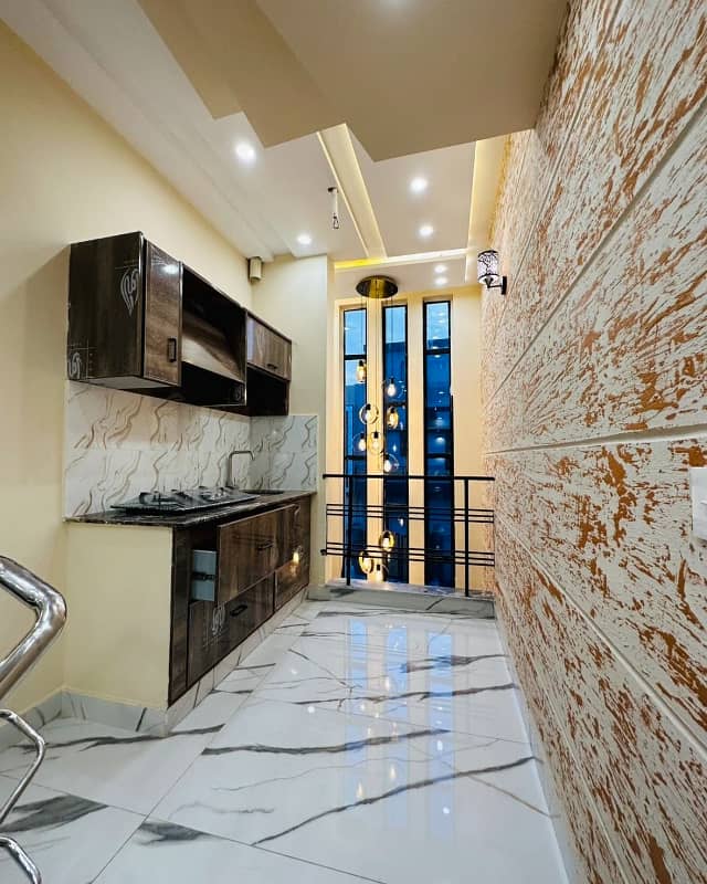 3 Years Installments Plan Brand New House For Sale In Park View City

                                                            alt=