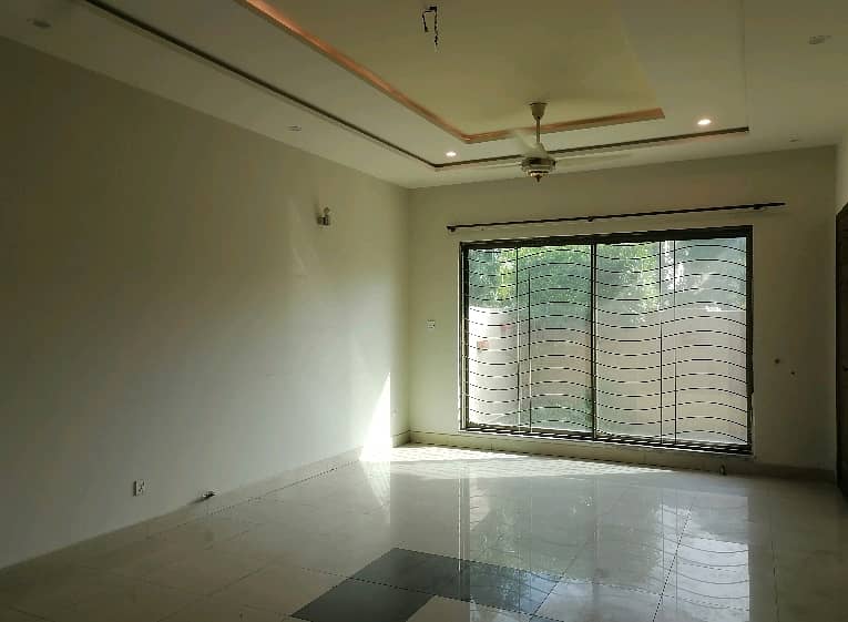 Reserve A Facing Park House Of 14 Marla Now In Askari 11 - Sector A

                                                            alt=