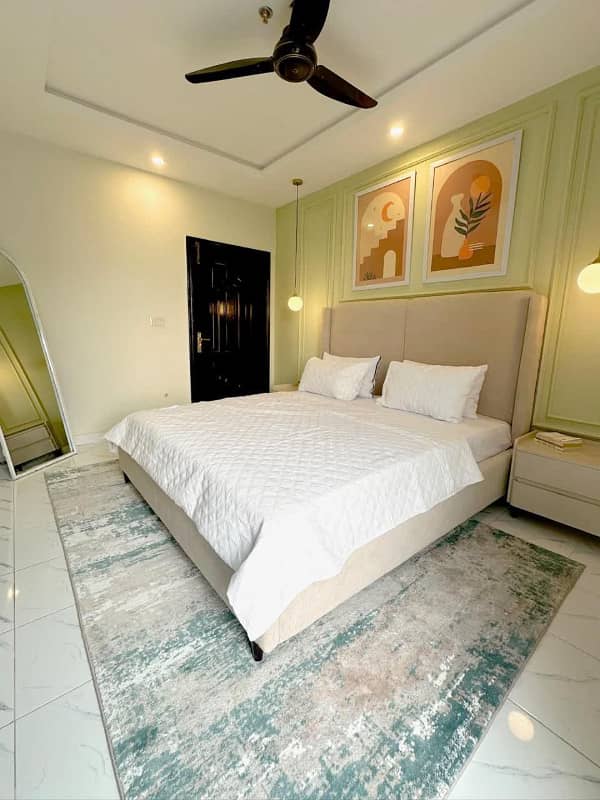 Short time 1bed ROM full furnished apartments safe and scour 100%coupe allow

                                                            alt=