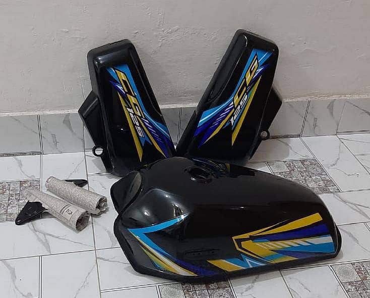 Original Honda CG 125 ABS Fuel Tanki Tappy

                                                            alt=